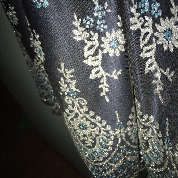 A beautiful navy blue Special Editions Dress. - Picture 5 of 8